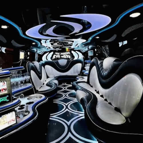 Hummer stretch interior 2 — Show Limousines