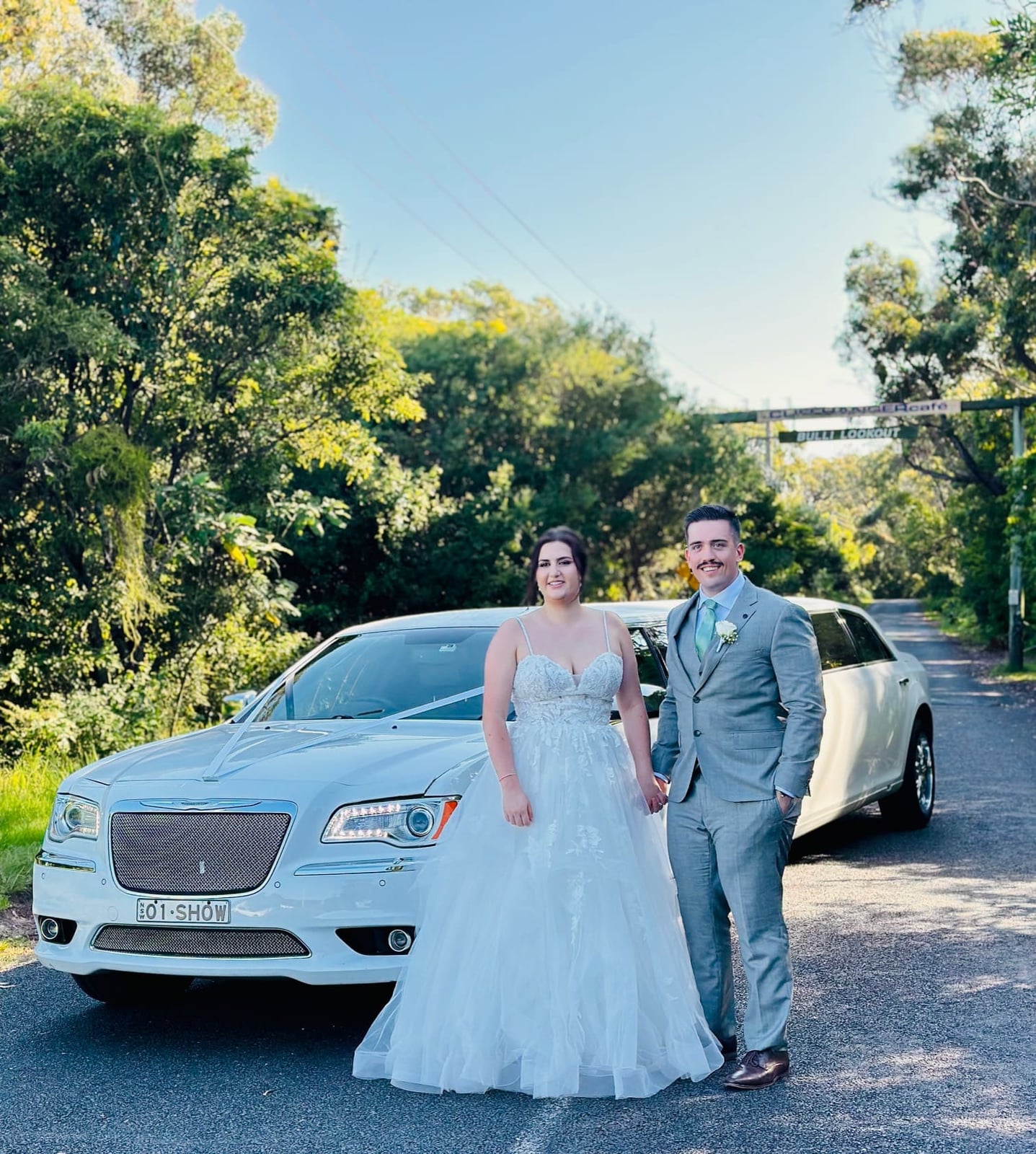 Show Limousines luxury limousine and wedding car hire Sydney