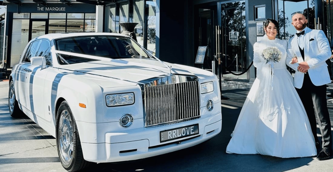 Rolls royce phantom sedan — Show Limousines