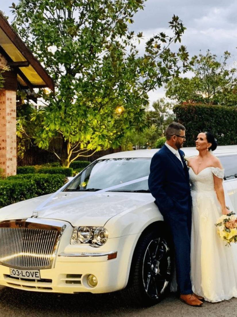 Show Limousines luxury limousine and wedding car hire Sydney