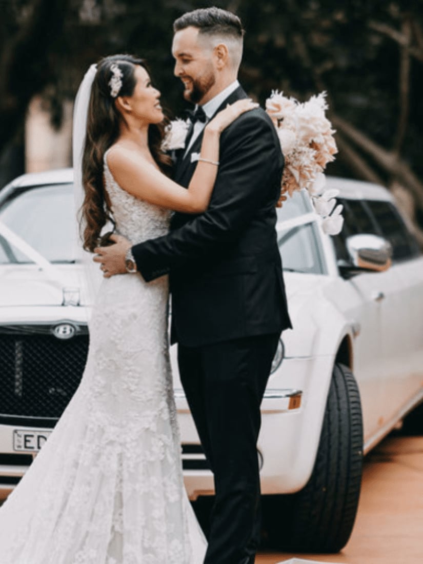Show Limousines luxury limousine and wedding car hire Sydney